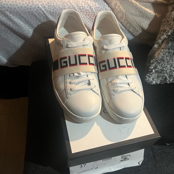 Worn em 4x like new - Picture 3 of 3